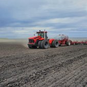 Сельхозтоваропроизводители увеличили объем закупок техники в лизинг к весенним полевым работам на 39%